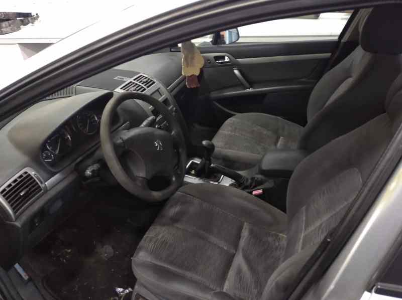 PEUGEOT 407 SR Confort   |   05.04 - 12.05 foto 6