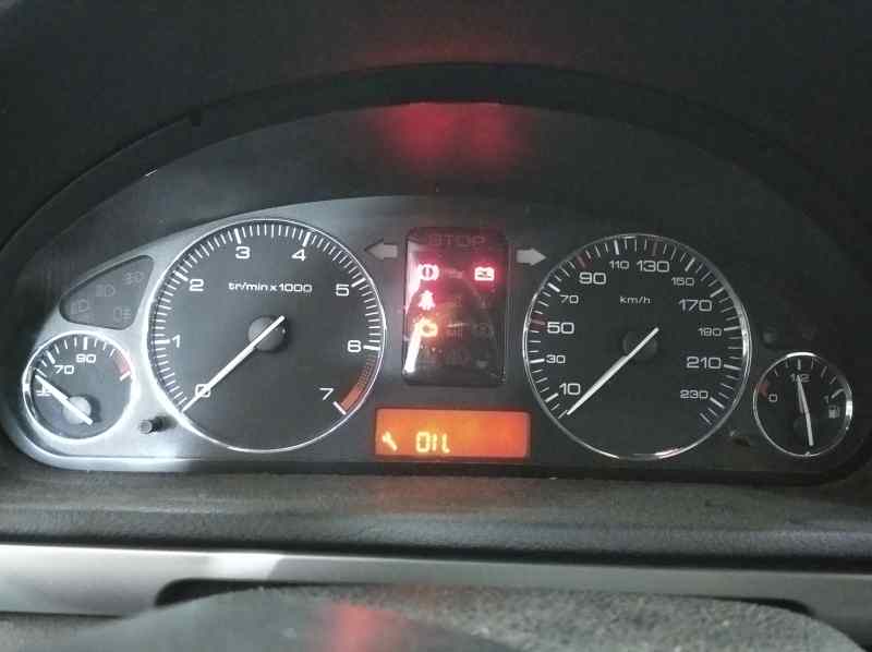 PEUGEOT 407 SR Confort   |   05.04 - 12.05 foto 8