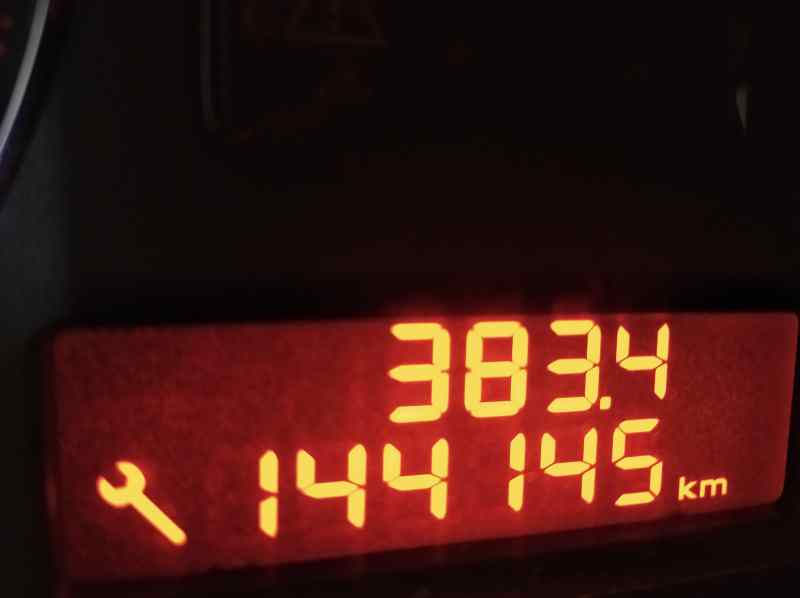 PEUGEOT 407 SR Confort   |   05.04 - 12.05 foto 9