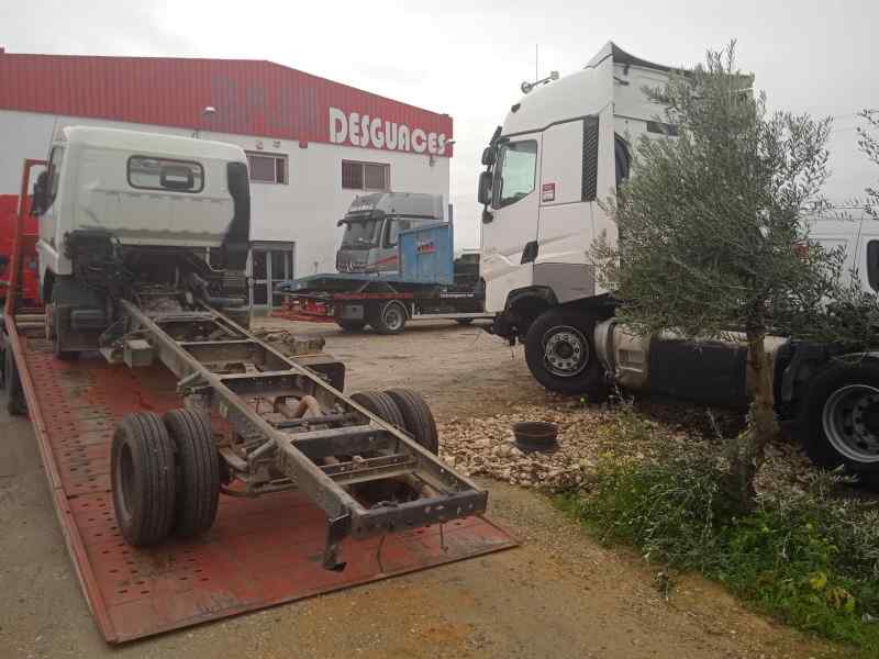 MITSUBISHI CANTER 4.05 -> Plataforma 35 Cabina doble (Comfort)   |   04.05 - 12.09 foto 3