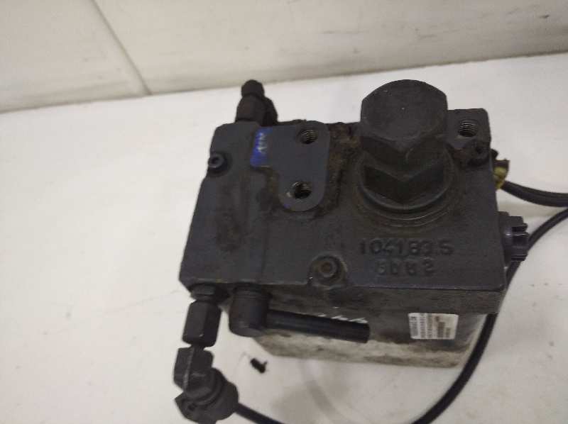 BLOQUE DE VALVULAS DE SUSPENSION NEUMATICA MERCEDES-BENZ ANTOS BM 963.XXX 2-ACHSER 18XX 4x2 OM470 SZM M ClassicSpace