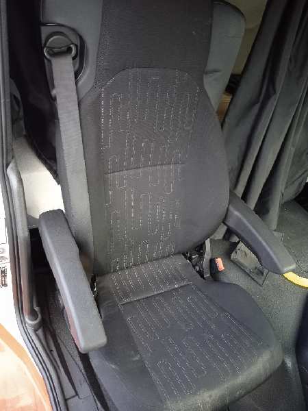 ASIENTO DELANTERO DERECHO MERCEDES ACTROS BM 963.XXX 3-ACHSER 25XX 6x2 OM470 Fahrgestell L BigSpace   |   06.12 - 12.19