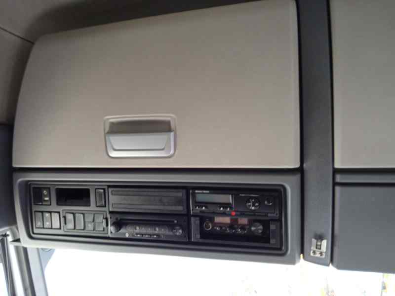 RENAULT T 520 HIGHCAB T4X2 EURO 6