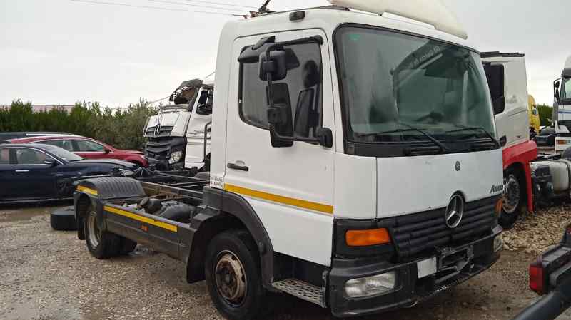 MERCEDES ATEGO 4-CIL. 4X4 BM 970/2 1017  (4X4)  OM 904 LA S (Corto)   |   09.97 - ...