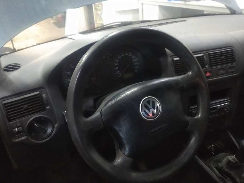 VOLKSWAGEN GOLF IV BERLINA (1J1) Básico   |   0.97 - ... foto 11