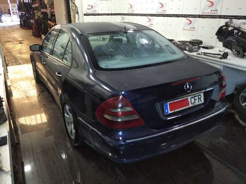 MERCEDES CLASE E (W211) BERLINA E 270 CDI (211.016)   |   01.02 - 12.05 foto 5