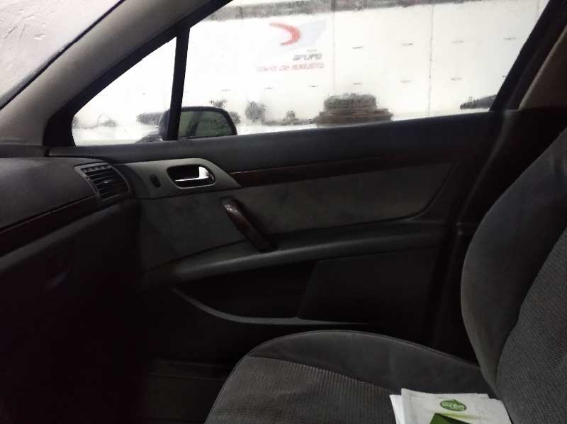 PEUGEOT 407 ST Confort Pack   |   0.04 - ...