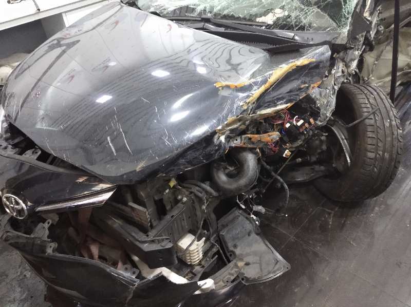 TOYOTA AVENSIS Advance   |   02.15 - 12.18 foto 4