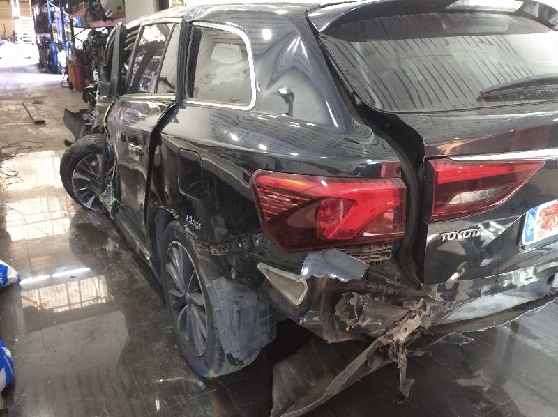 TOYOTA AVENSIS Advance   |   02.15 - 12.18 foto 6