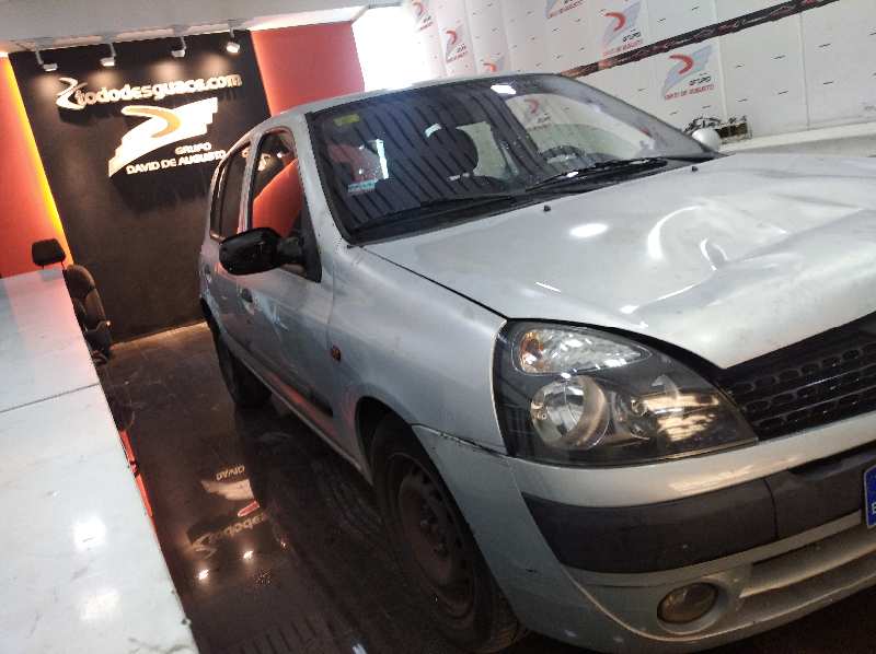 RENAULT CLIO II FASE II (B/CB0) Authentique Motor 1,5 Ltr. - 48 kW dCi Diesel foto 2