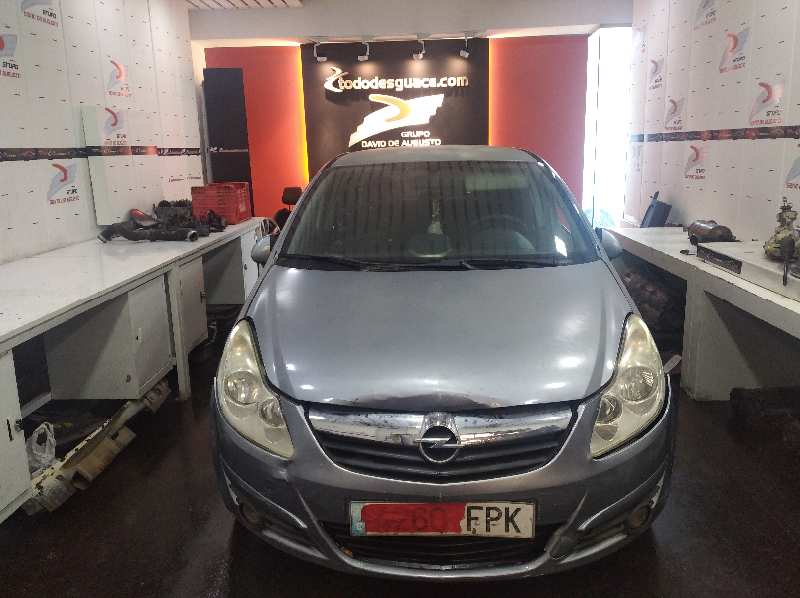 OPEL CORSA D "111 Years"   |   01.10 - 12.10 foto 3