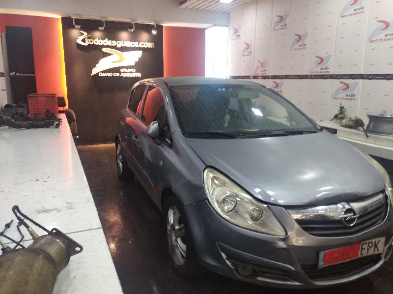 OPEL CORSA D "111 Years"   |   01.10 - 12.10 foto 4