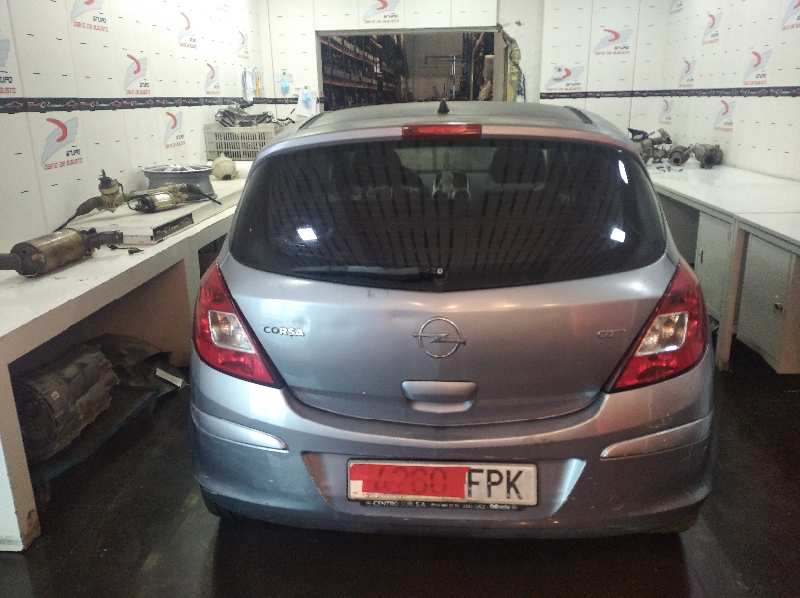 OPEL CORSA D "111 Years"   |   01.10 - 12.10 foto 6