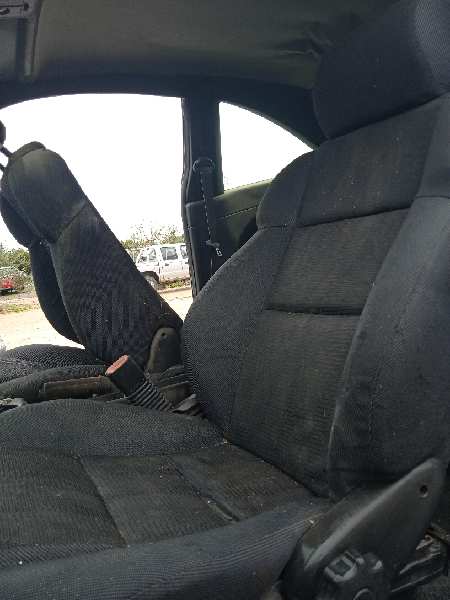 ASIENTO DELANTERO IZQUIERDO