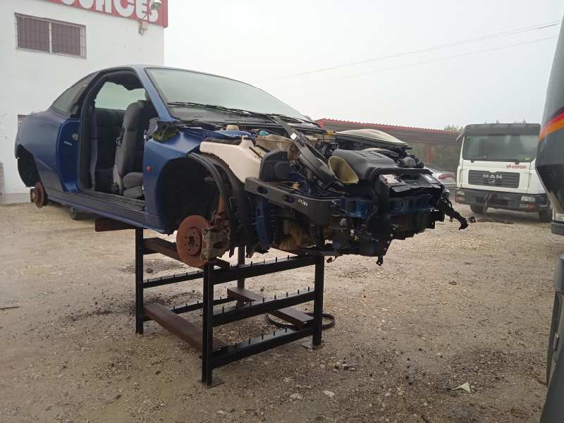 FIAT COUPE (175) 1.8 16V Motor 1,8 Ltr. - 96 kW 16V CAT foto 5