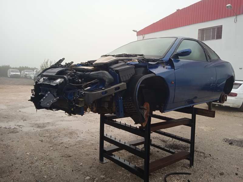 FIAT COUPE (175) 1.8 16V Motor 1,8 Ltr. - 96 kW 16V CAT foto 6