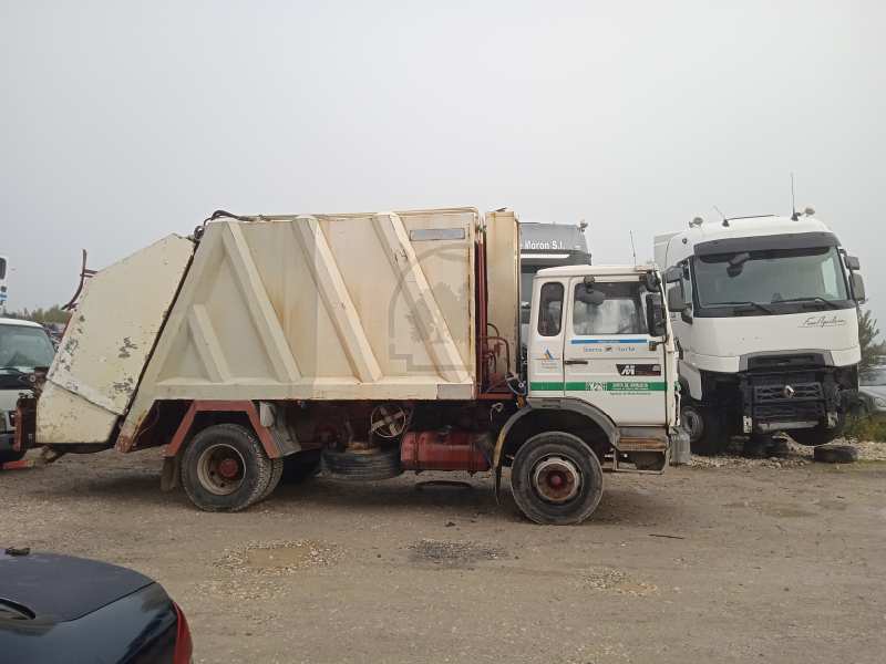 VALVULA DE FRENO DE PIE RENAULT MIDLINER 180 4X2 EURO 2   |   ...
