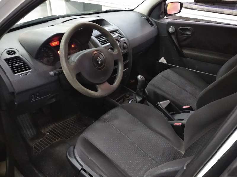 RENAULT MEGANE II BERLINA 5P Authentique Motor 1,5 Ltr. - 60 kW dCi Diesel foto 7