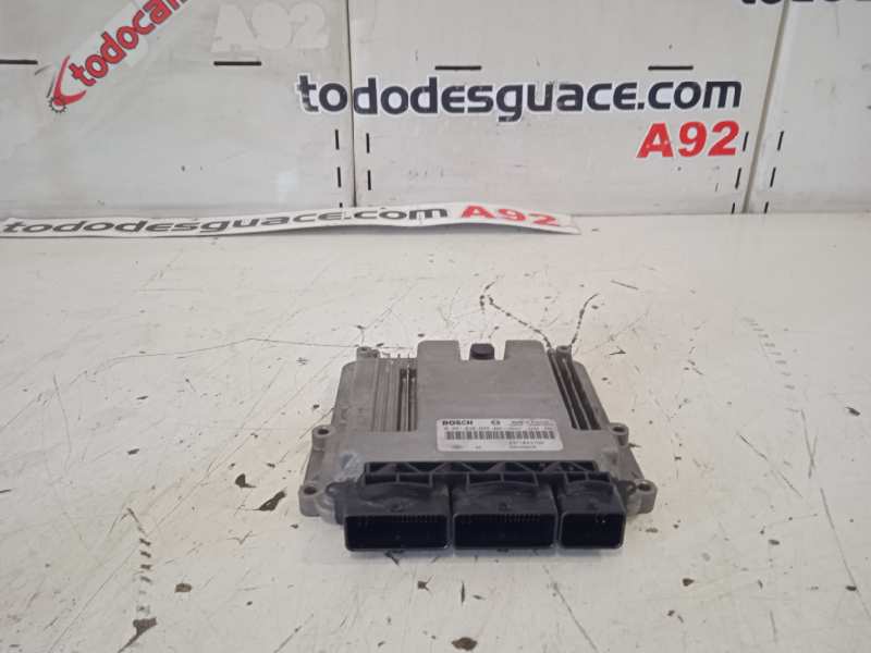 CENTRALITA MOTOR UCE RENAULT CAPTUR Adventure   |   10.13 - 12.16