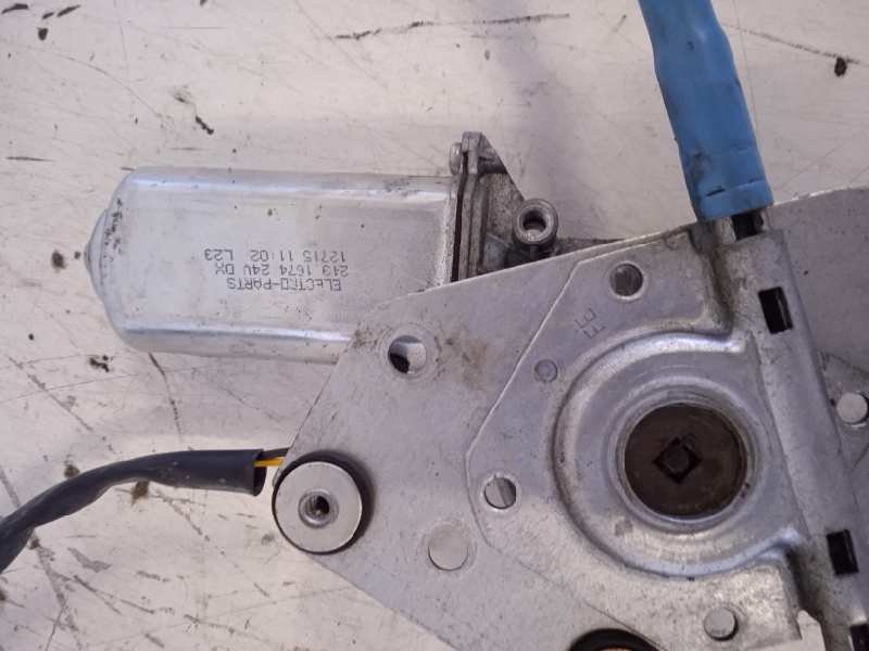 ELEVALUNAS DELANTERO DERECHO IVECO STRALIS (AS) *   |   0.02 - 0.13