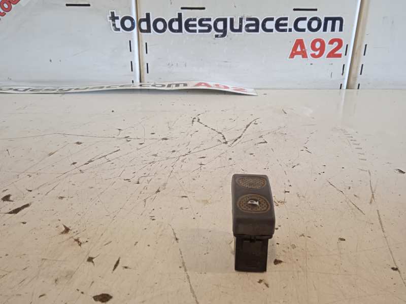 INTERRUPTOR VOCINA IVECO STRALIS (AS) *   |   0.02 - 0.13