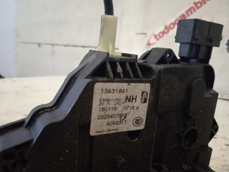 CERRADURA PUERTA DELANTERA IZQUIERDA OPEL CORSA E Business   |   05.16 - ...