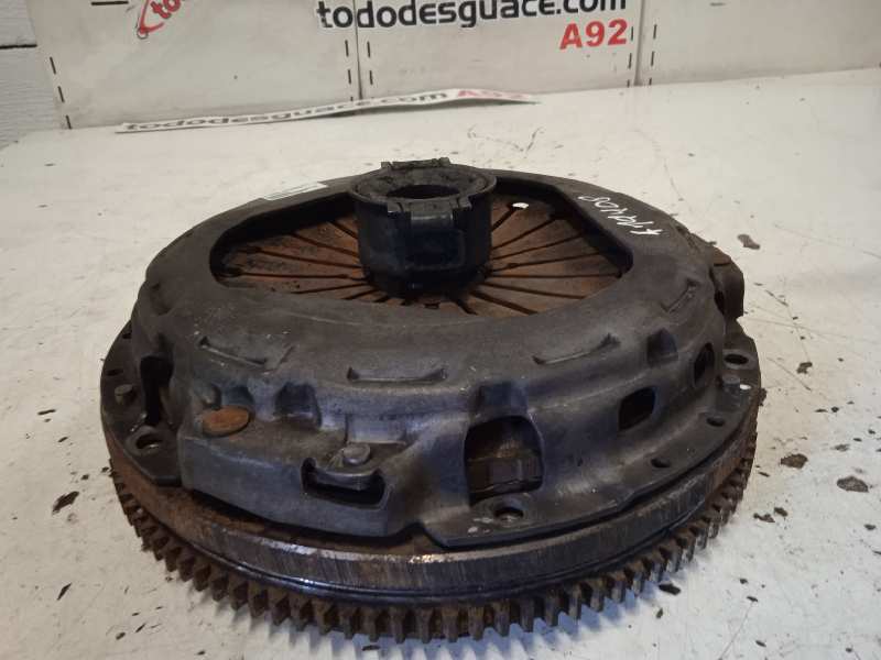 KIT EMBRAGUE IVECO DAILY CAJA ABIERTA *