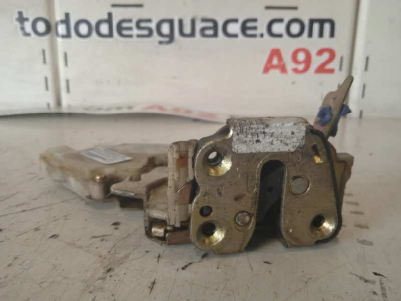 CERRADURA MALETERO / PORTON NISSAN TERRANO/TERRANO.II (R20) Aventura   |   12.97 - 12.04