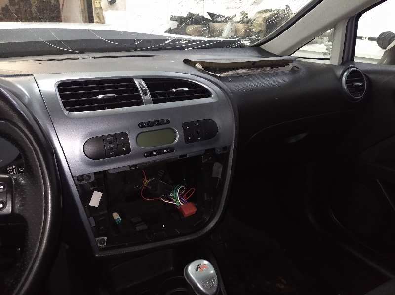 SEAT LEON (1P1) *   |   0.05 - ...