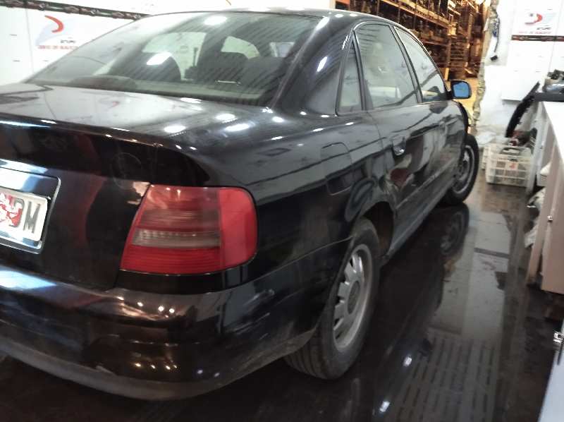 AUDI A4 BERLINA  (B5) *   |   0.99 - 0.00 foto 4