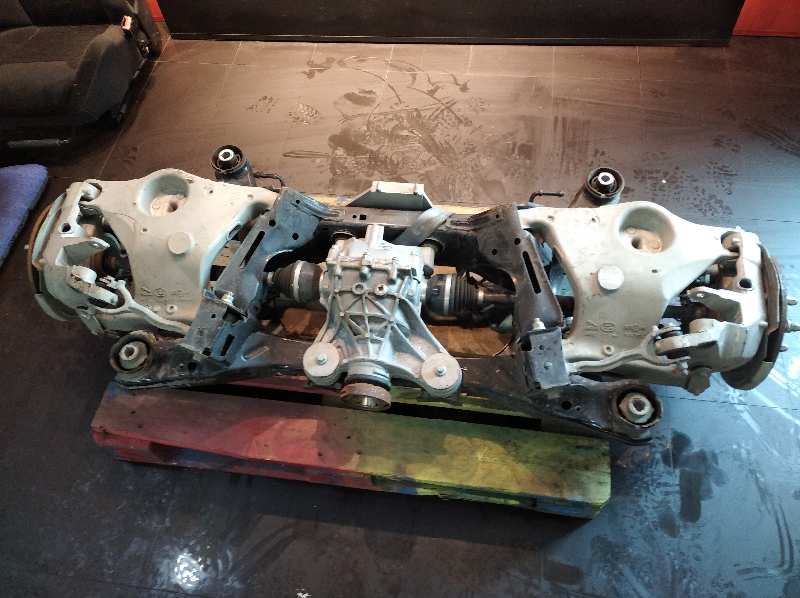 EJE TRASERO COMPLETO JAGUAR XE Portfolio   |   10.14 - 12.18