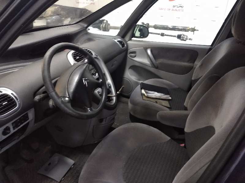 CITROEN XSARA PICASSO 1.6 HDi 90 Exclusive   |   01.06 - 12.11 foto 9