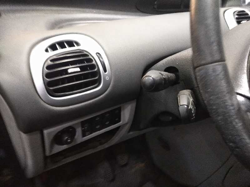 CITROEN XSARA PICASSO 1.6 HDi 90 Exclusive   |   01.06 - 12.11 foto 10