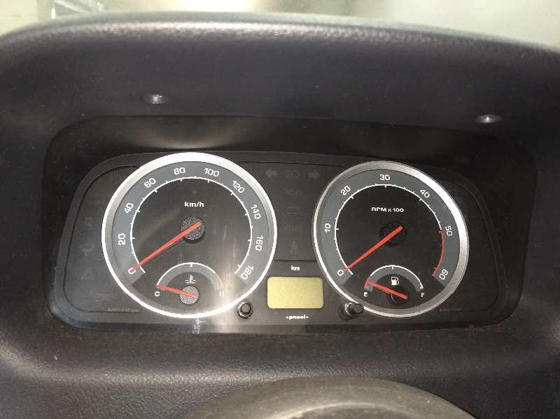 TATA INDICA *   |   ... foto 12