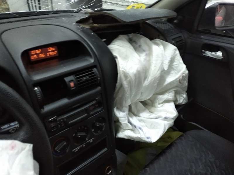 OPEL ASTRA G BERLINA * foto 11