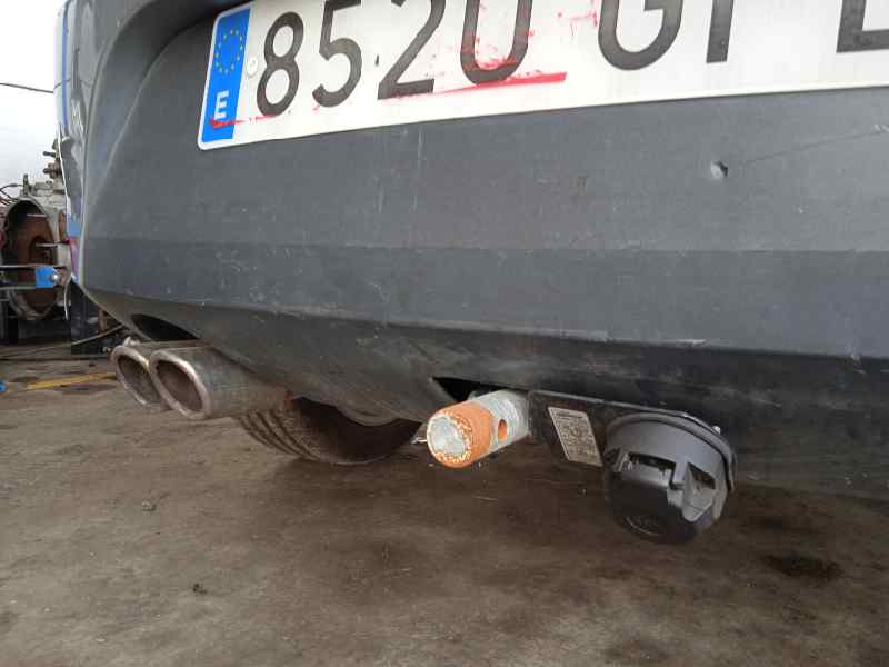 PARAGOLPES TRASERO SEAT LEON (1P1) *   |   0.05 - ...