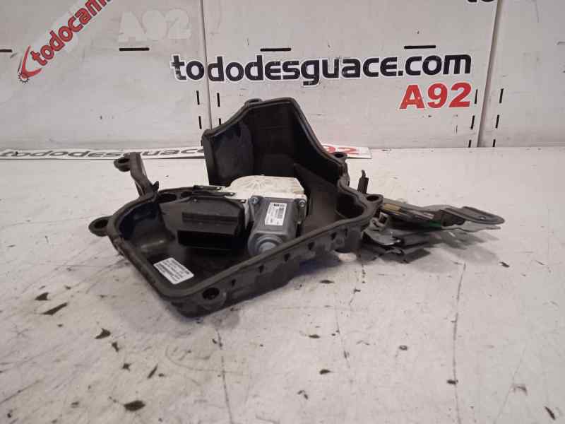 ELEVALUNAS TRASERO IZQUIERDO SEAT LEON (1P1) *   |   0.05 - ...