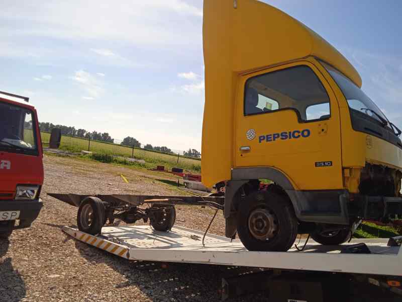 NISSAN CABSTAR 01.04 -> * foto 4