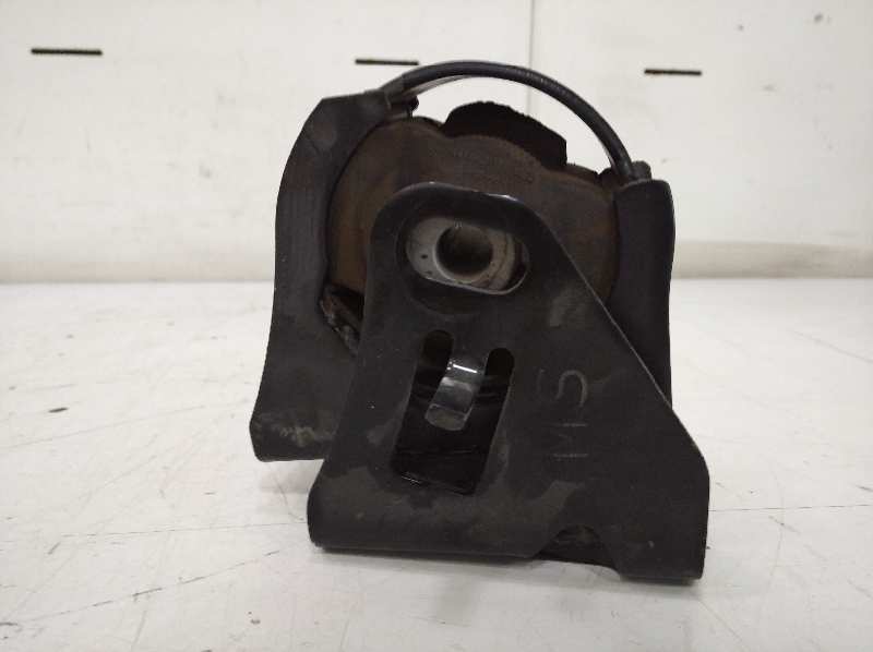 SOPORTE MOTOR TOYOTA AVENSIS Advance   |   02.15 - 12.18