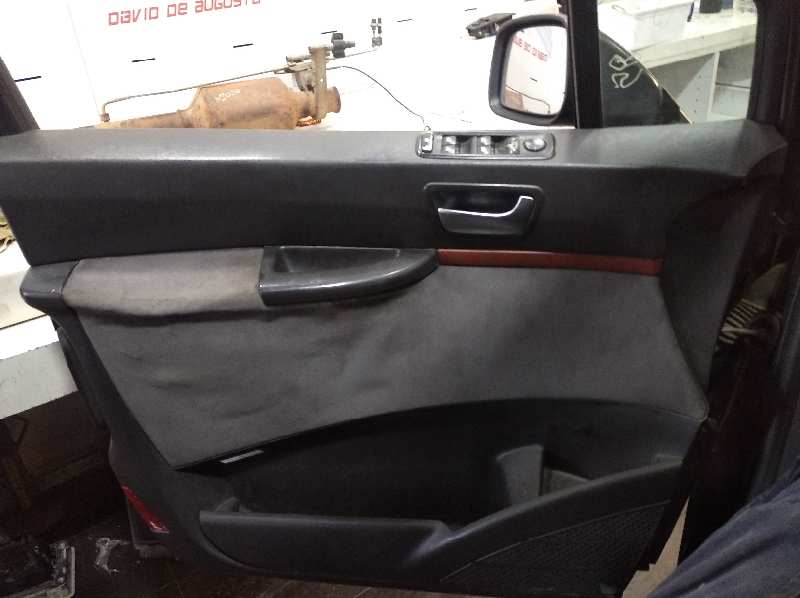 CITROEN C8 2.2 HDi Exclusive   |   02.04 - 12.06