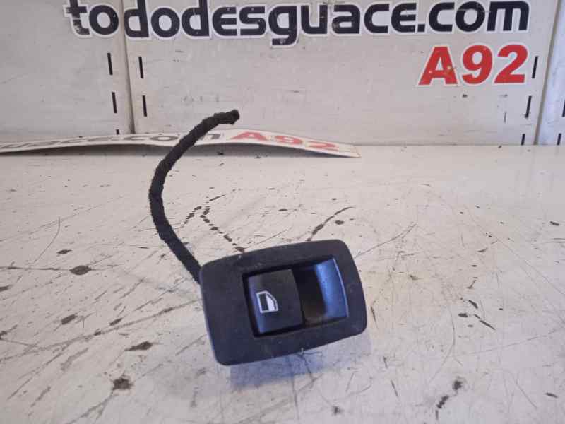 MANDO ELEVALUNAS TRASERO IZQUIERDO BMW SERIE 1 LIM. (F21) 118d   |   07.12 - 12.15