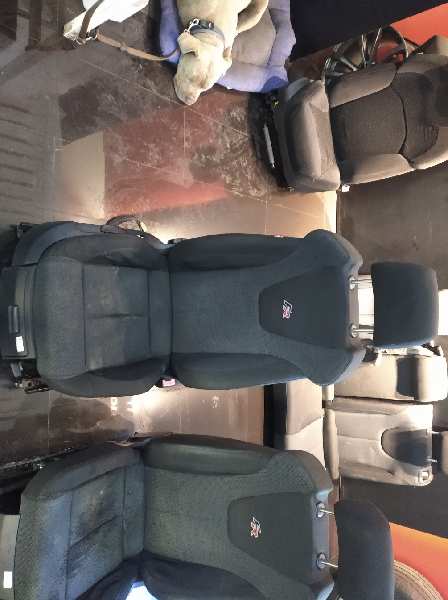 CONJUNTO ASIENTOS COMPLETO SEAT LEON (1P1) *   |   0.05 - ...