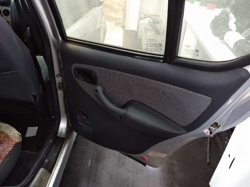 TATA INDICA *   |   ... foto 11