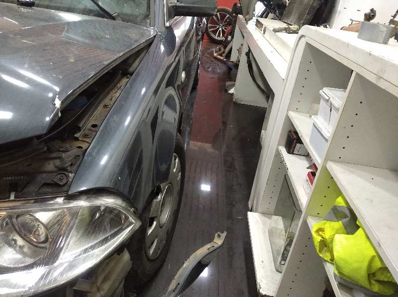 VOLKSWAGEN PASSAT VARIANT (3B6) Básico   |   0.00 - ... foto 2