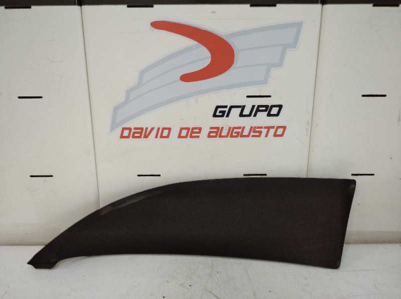 GUARNECIDO PUERTA TRASERA DERECHA SEAT LEON (1P1) *   |   0.05 - ...
