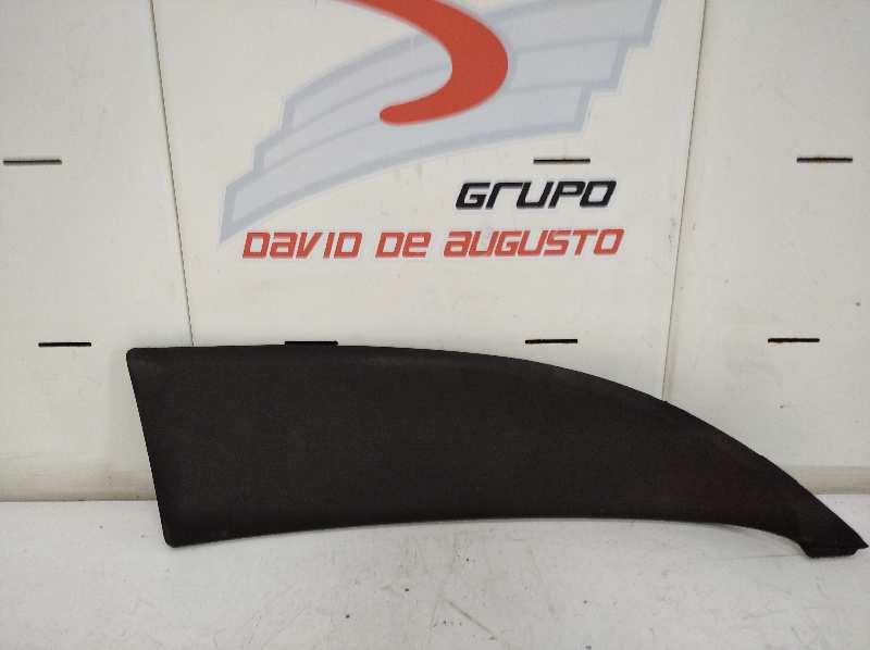 GUARNECIDO PUERTA TRASERA IZQUIERDA SEAT LEON (1P1) *   |   0.05 - ...
