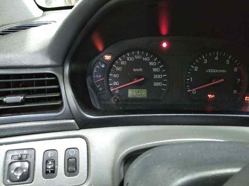 MITSUBISHI SPACE WAGON (N80/N90) 2.4 Family   |   10.98 - ... foto 7