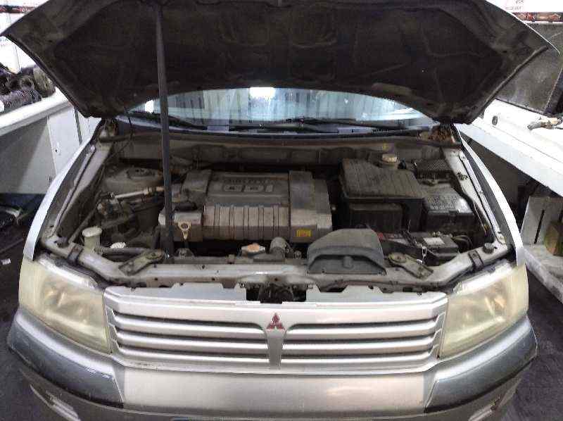 MITSUBISHI SPACE WAGON (N80/N90) 2.4 Family   |   10.98 - ... foto 8