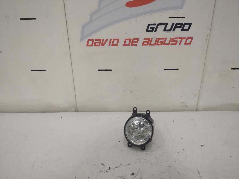 FARO ANTINIEBLA IZQUIERDO TOYOTA AVENSIS Advance   |   02.15 - 12.18