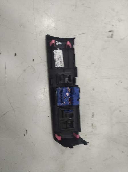 MANDO RETROVISOR TOYOTA AVENSIS Advance   |   02.15 - 12.18